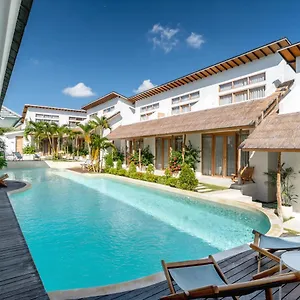 Berawa Village Managed By Cpm Bali Apartment